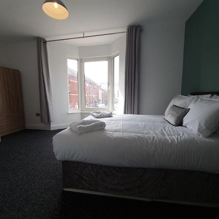 Ocean Pearl - 4 Bedroom Houseスウォンジー エクステリア 写真