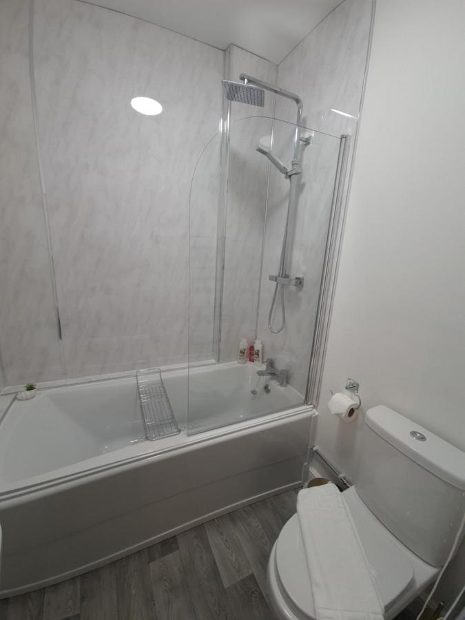 Ocean Pearl - 4 Bedroom Houseスウォンジー エクステリア 写真